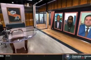 阿玛尼秀场结束后的肯豆！这几步比台步扭得好👍